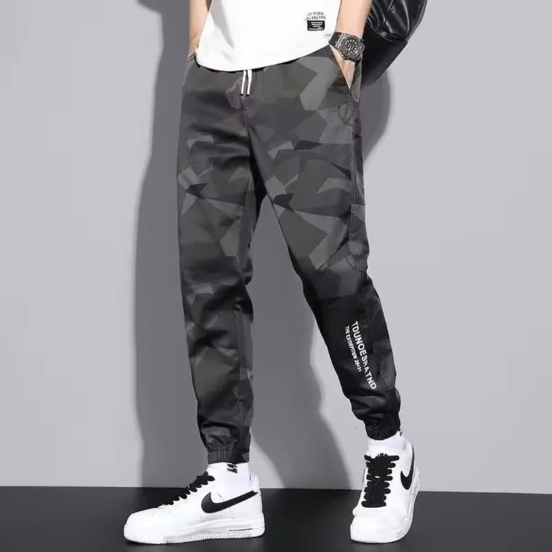 Men’s Loose Fit Cargo Pants